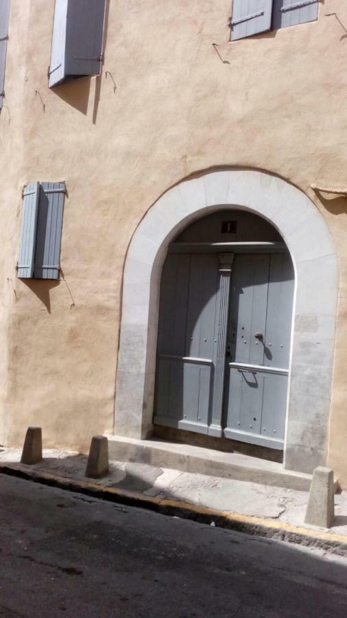 פרפיניין Apartment Rue Saint Francois De Paule מראה חיצוני תמונה